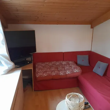 Chalet En Bois シャレー ラ・テスト・ド・ビュシュ